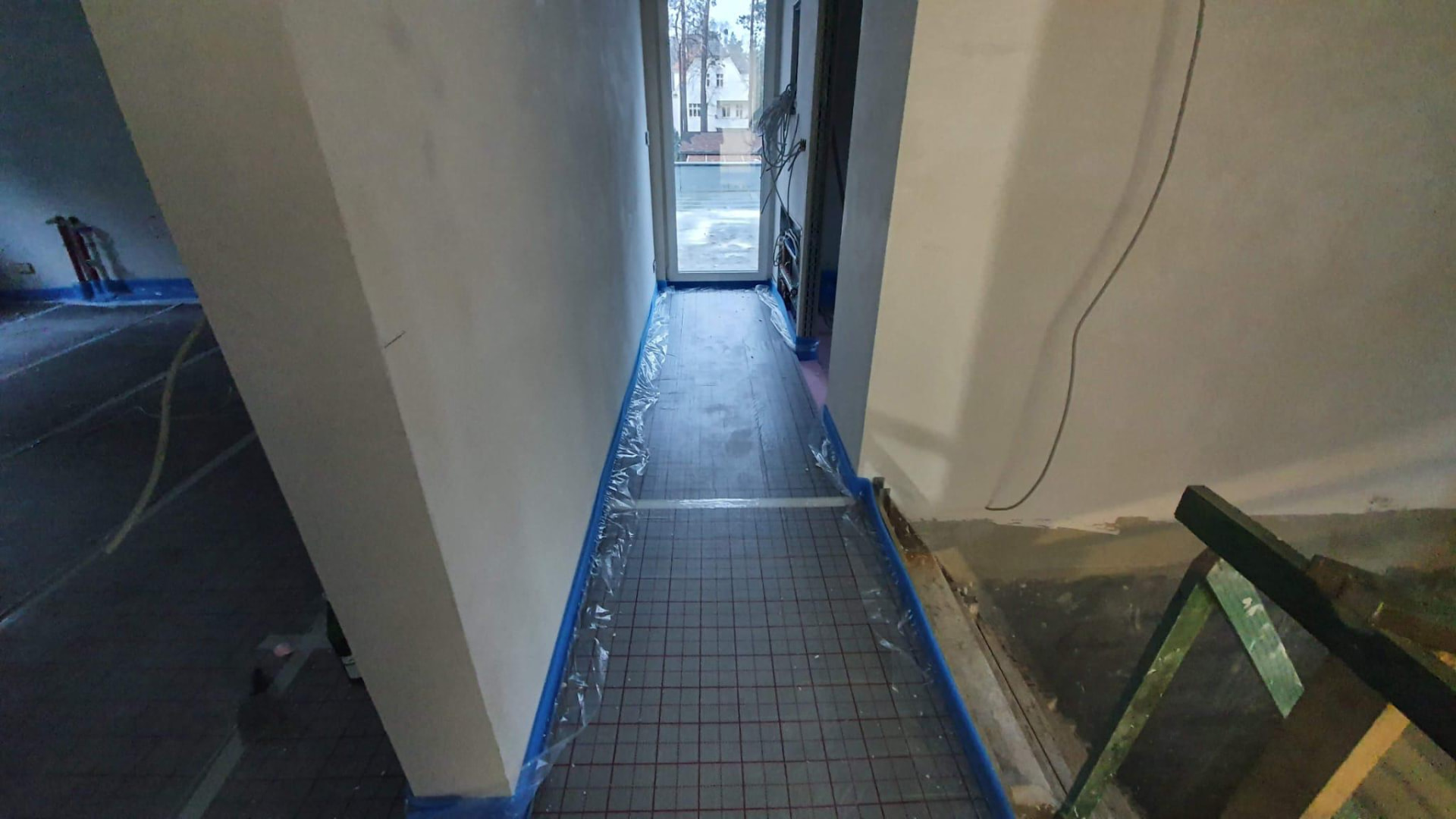 Innenausbau Flurbereich – Innenreparatur durch Neys Baudienstleistungen